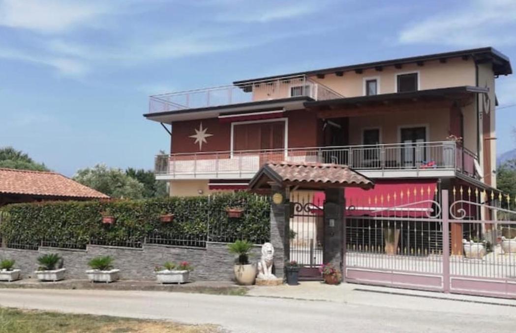 La Casa Del Sole Villa Altavilla Silentina Exterior foto